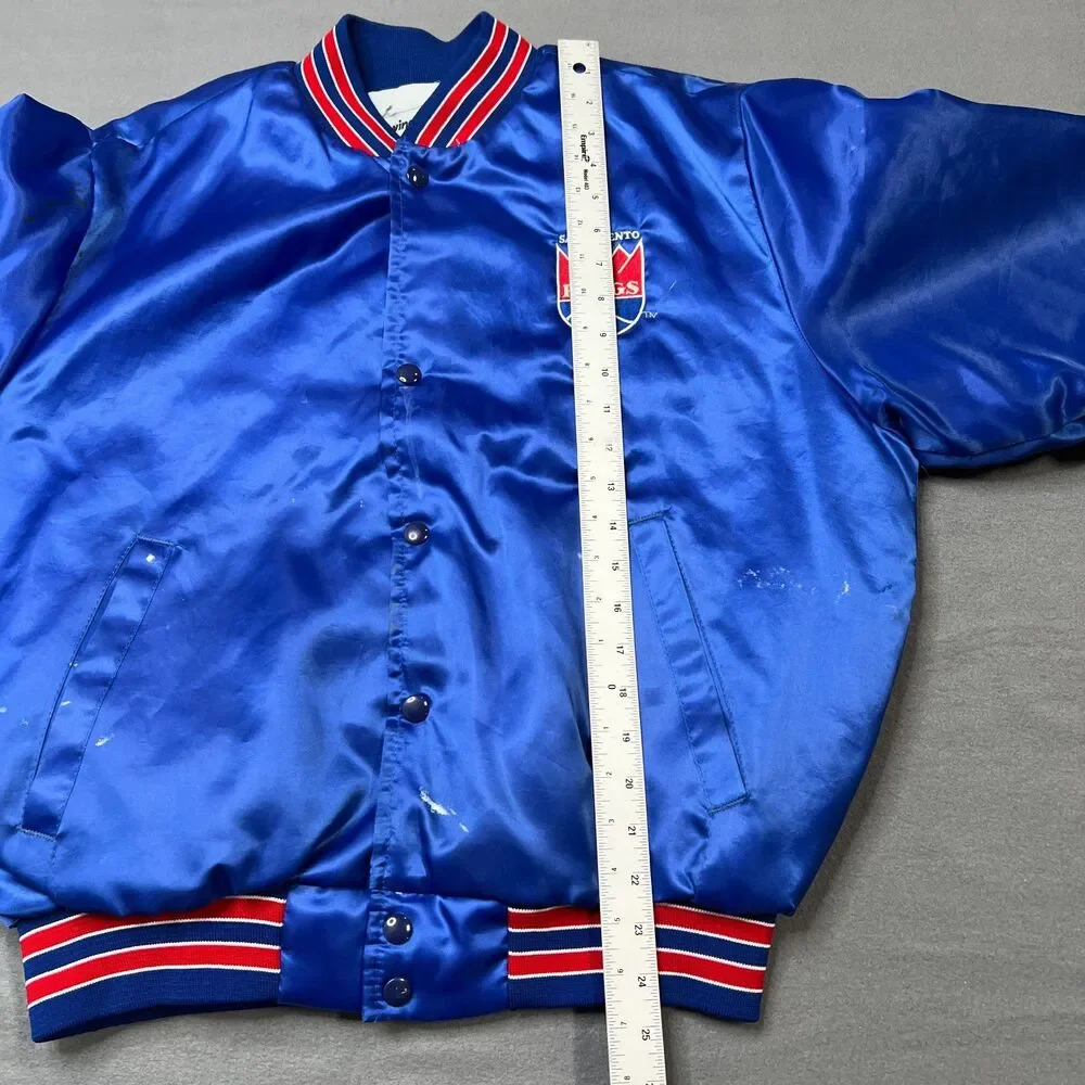 Vintage Swingster Sacramento Kings Jacket Mens Large Blue Satin Lined Snap Front